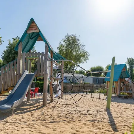 Mobil-home Confortable Avec Terrasse A Saint-jean-de-monts - Api-1-52-1117 * 圣让-德蒙