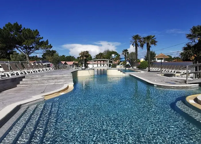 Mobil-home Confortable Avec Terrasse A - Api-1-52-1117 Campingplatz *