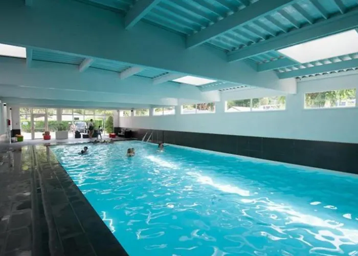 Mobil-home Confortable Avec Terrasse à Saint-jean-de-monts - Api-1-52-1117 Saint-Jean-de-Monts